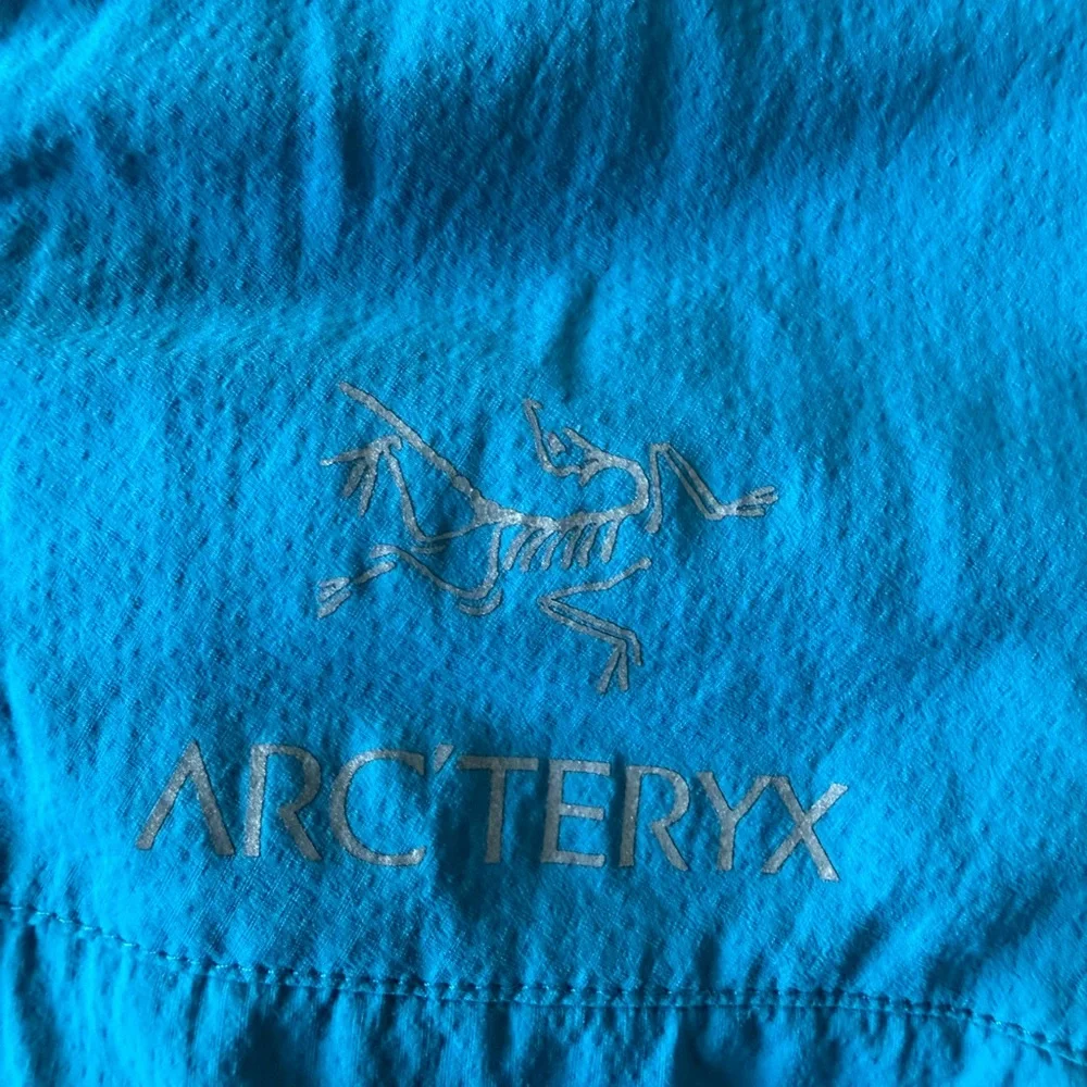 Arc'teryx Teal and Gray Women's Jacket - Picture 3 of 6